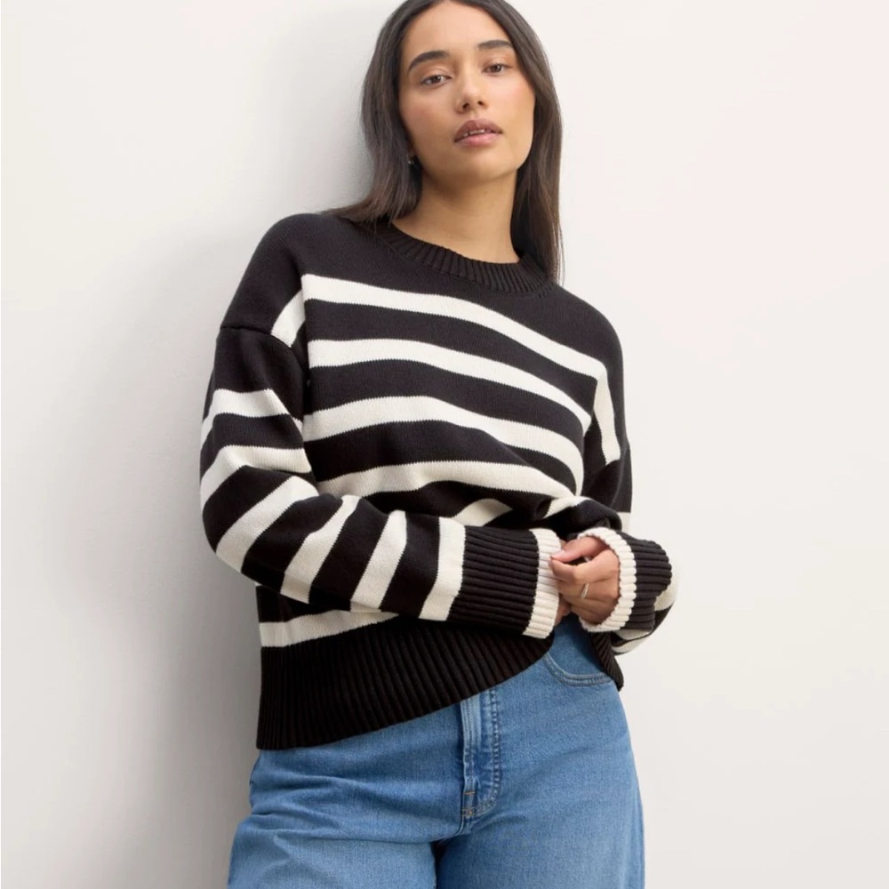 Everlane Women's Black and White Striped Sweater